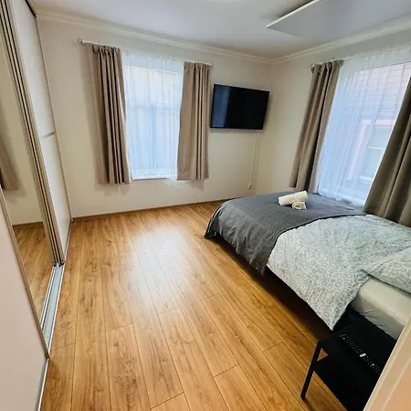 Downtown 1br With Parking Tallin